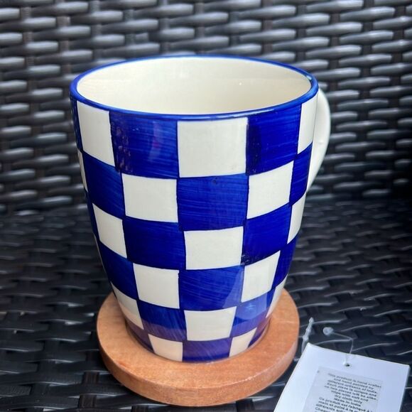 Blue and White Checkered Mug with Wooden Coaster - Picture 4 of 11